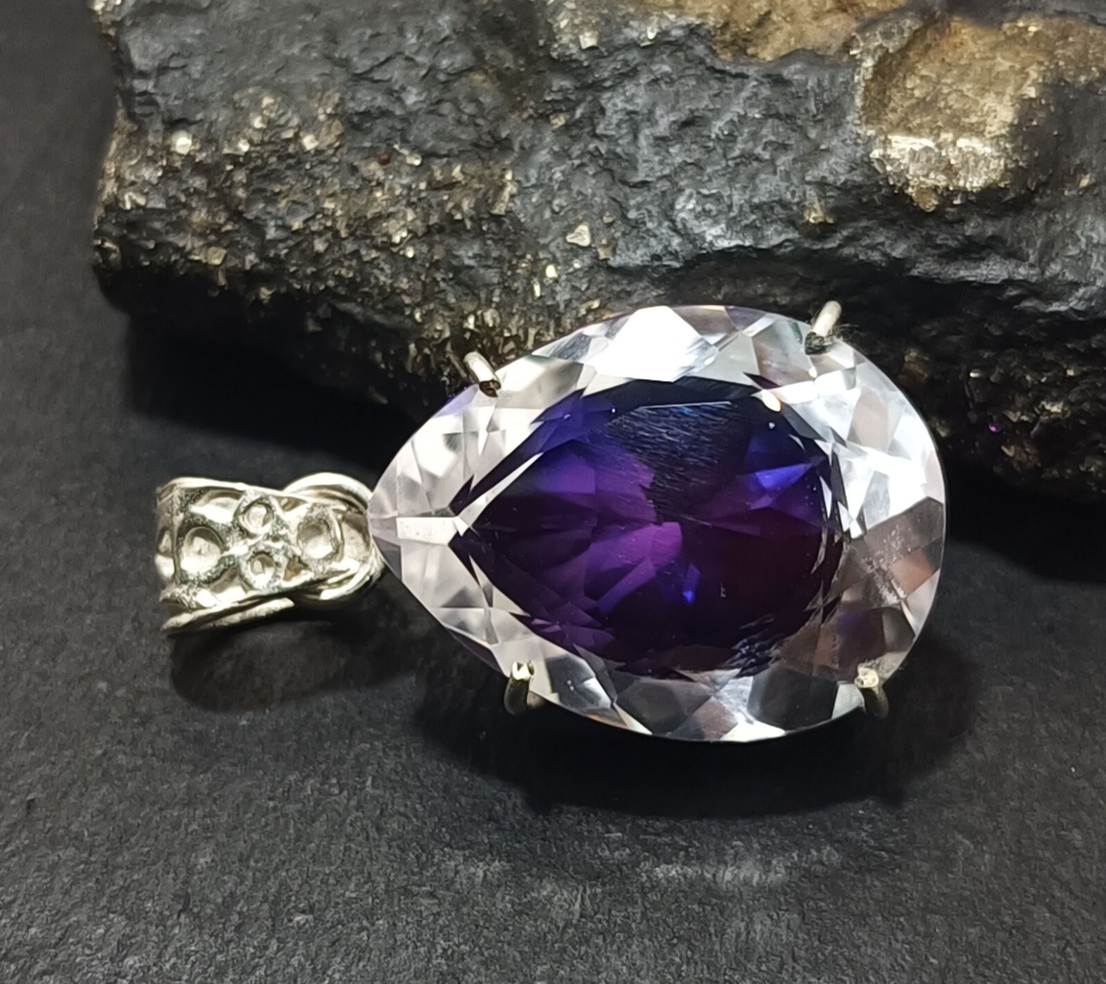 Bi-Color Rare Pitambari Sapphire Pear Natural 63 Ct 925 Silver Pendant Gem
