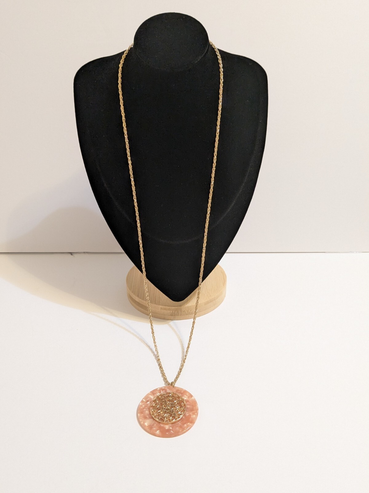 Peach Faux Shell Medallion Pendant Gold Tone Necklace. Metal Scroll Work. 30″.