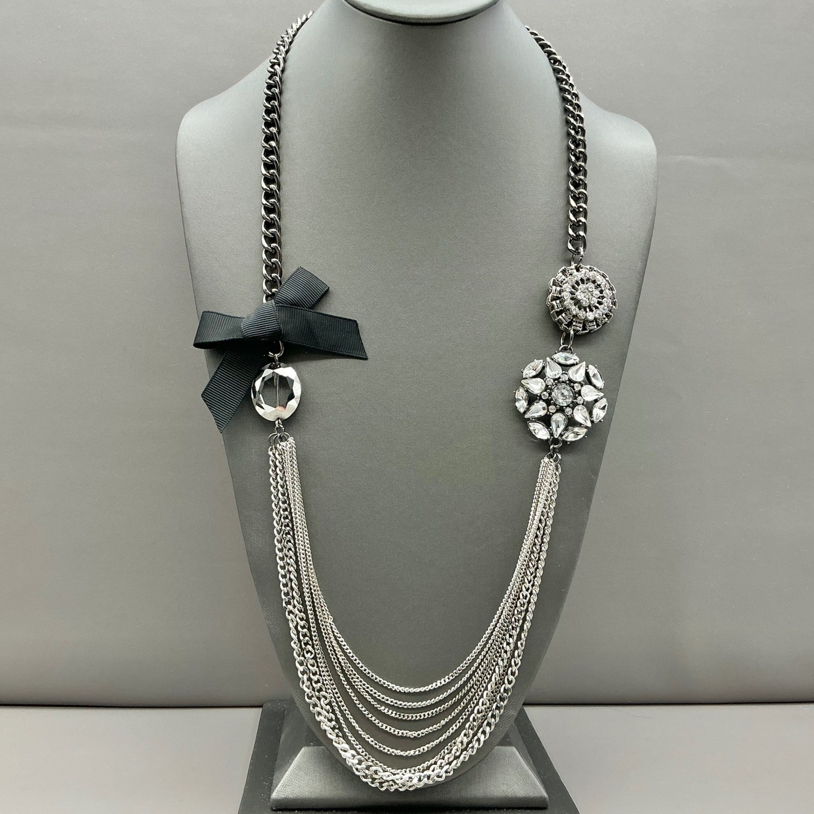 Simply Vera Vera Wang Necklace Womens Silver Tone Bow Crystal Multi Chain 26″