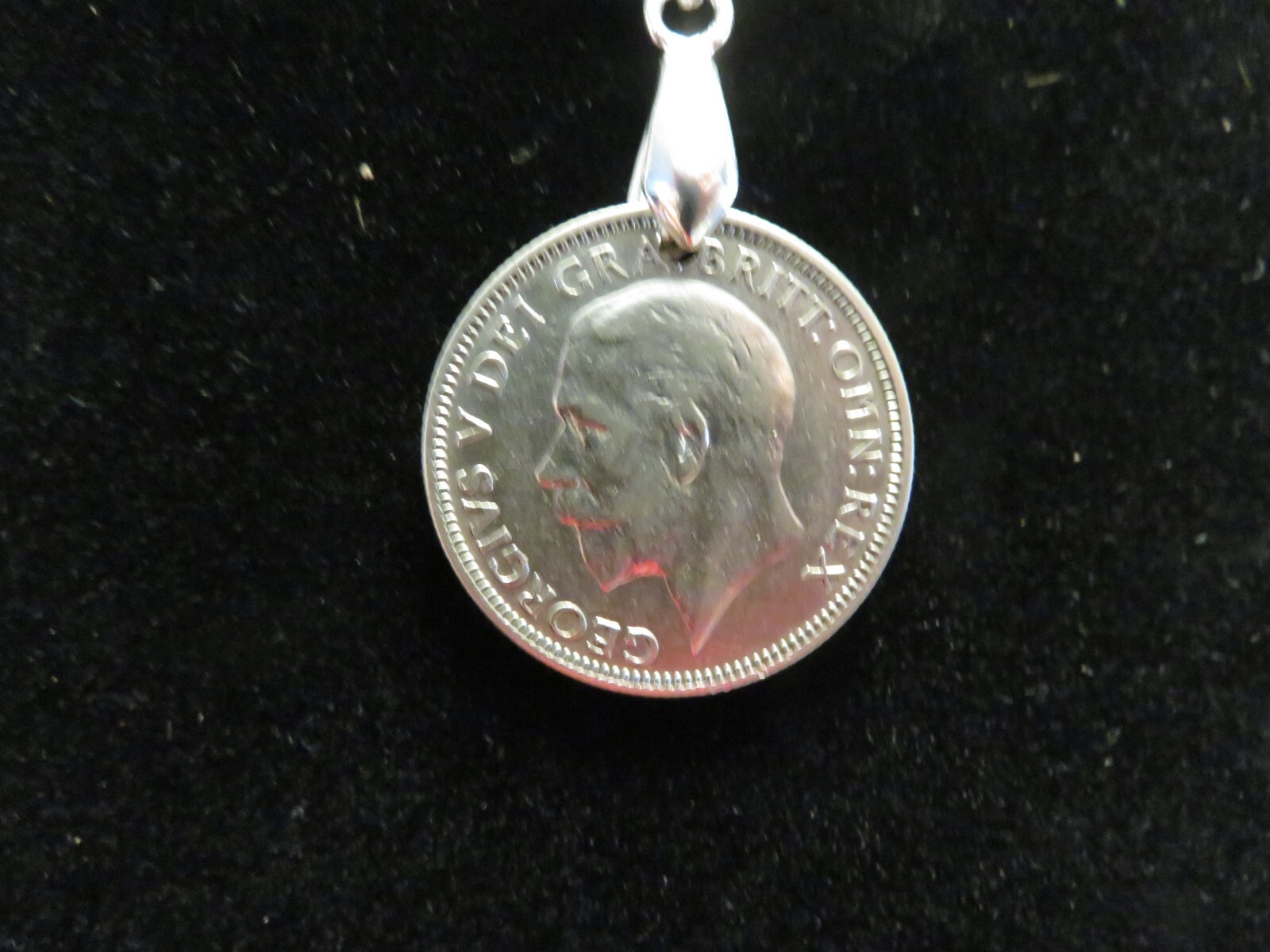 1936 One Schilling United Kingdom with Silvertone Rope Chain Handmade **928-5