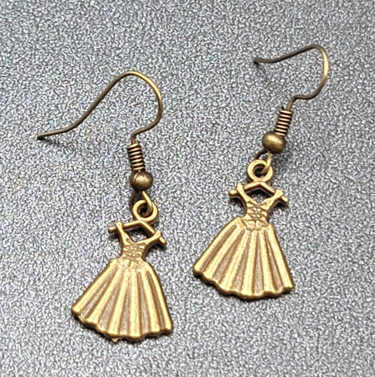 Dress Pierced Earrings Bronze tone Dangle 3/4″