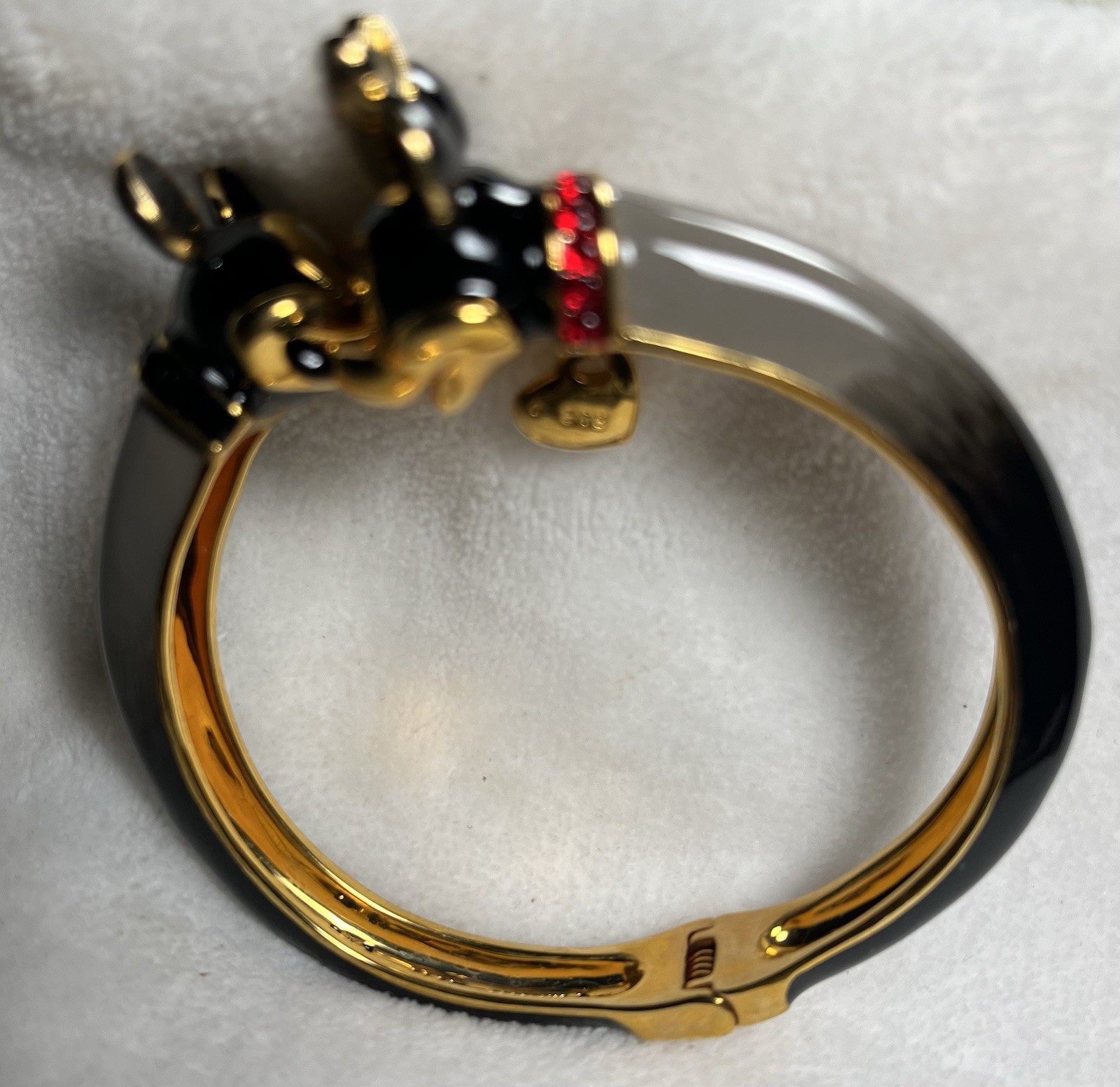 Disney Mickey & Minnie Mouse Kissing Bangle Bracelet Gold Tone Red Black
