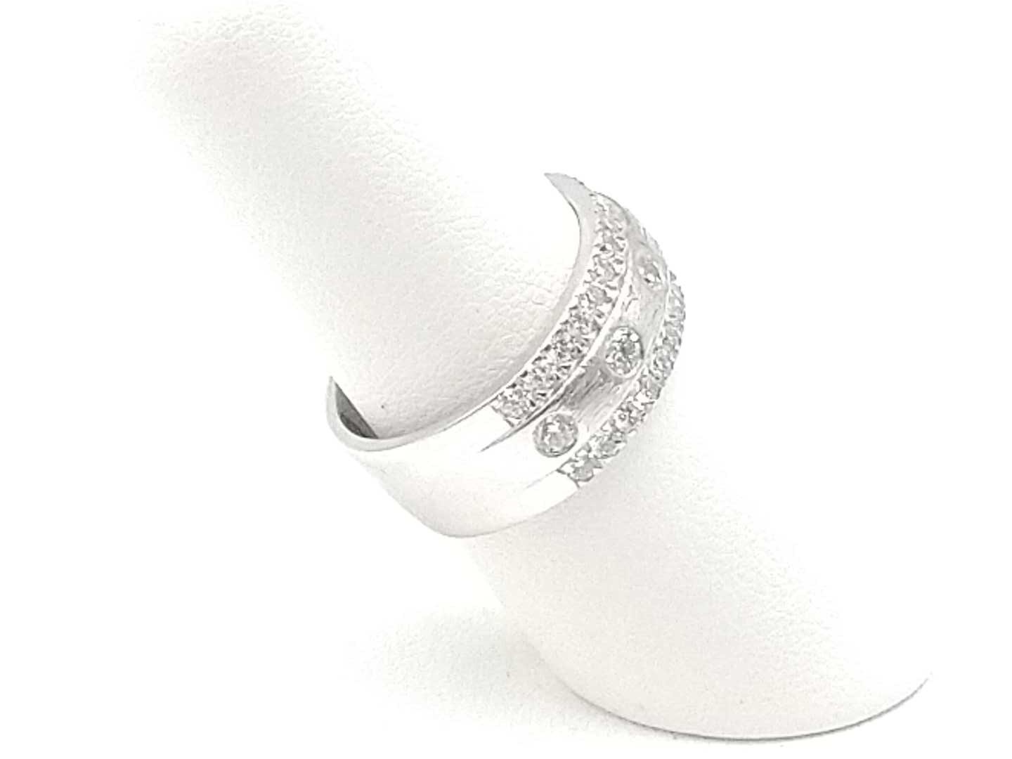 1.09 Ctw Lab Grown Round Diamond Ring Set In Silver 6.8 Grams Size 7 Vc1125wzmia