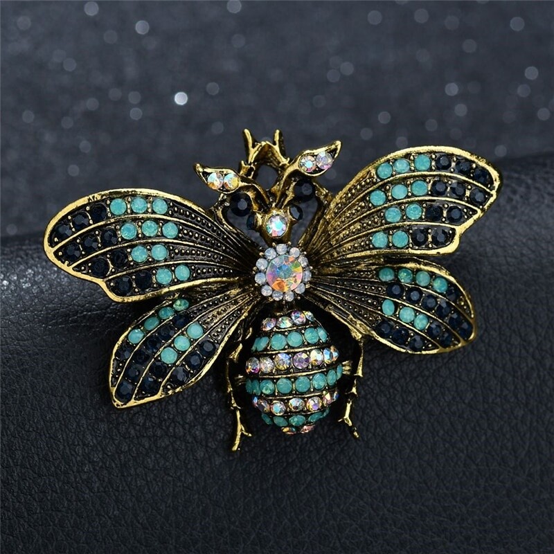 Fun Simulation Beetle Metal Brooch Woman Clothing Pin Insect Alloy Brooches Gift