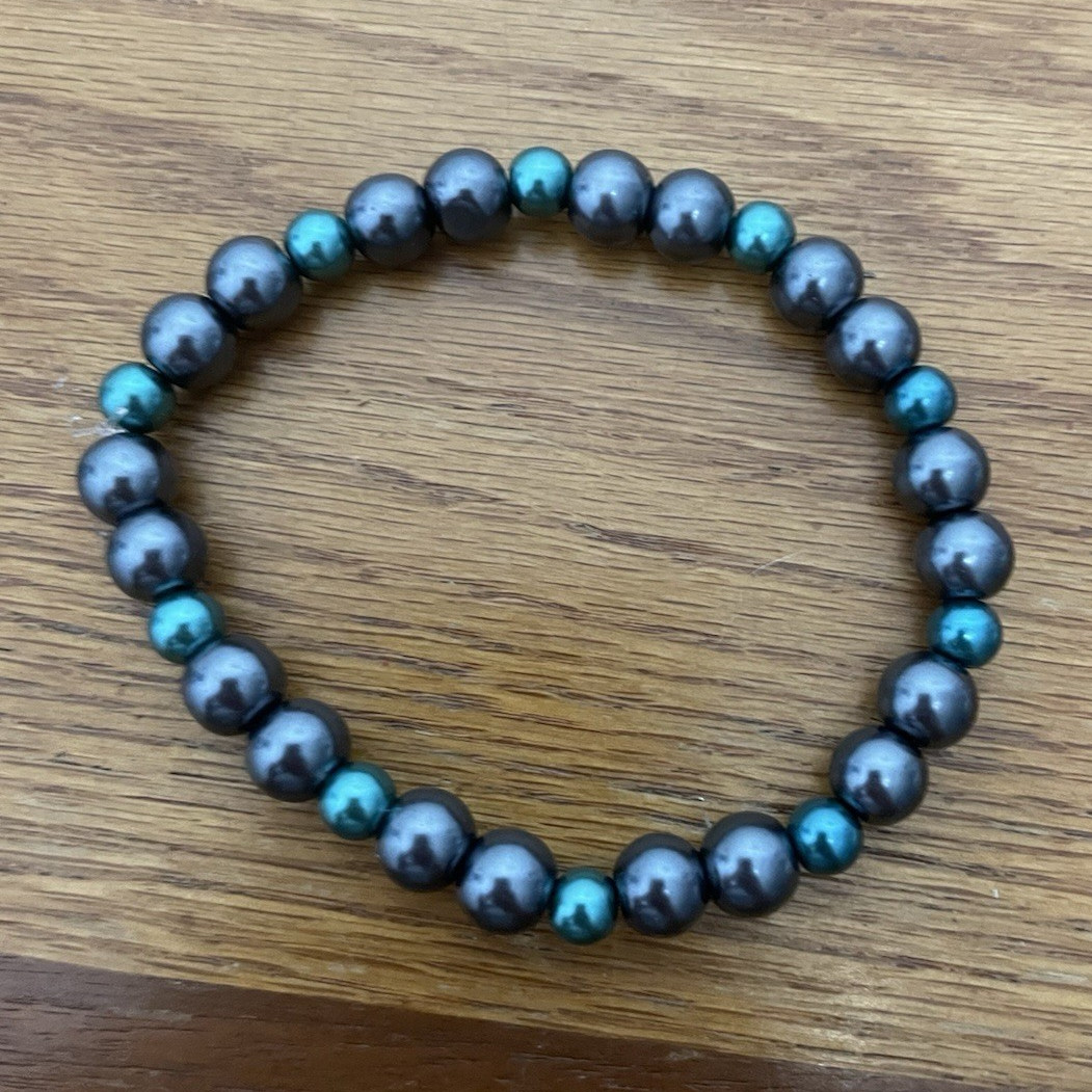 HMADE Black & Blue Round Glass Beaded Stretch Bracelet, No Clasp, Cord Chain