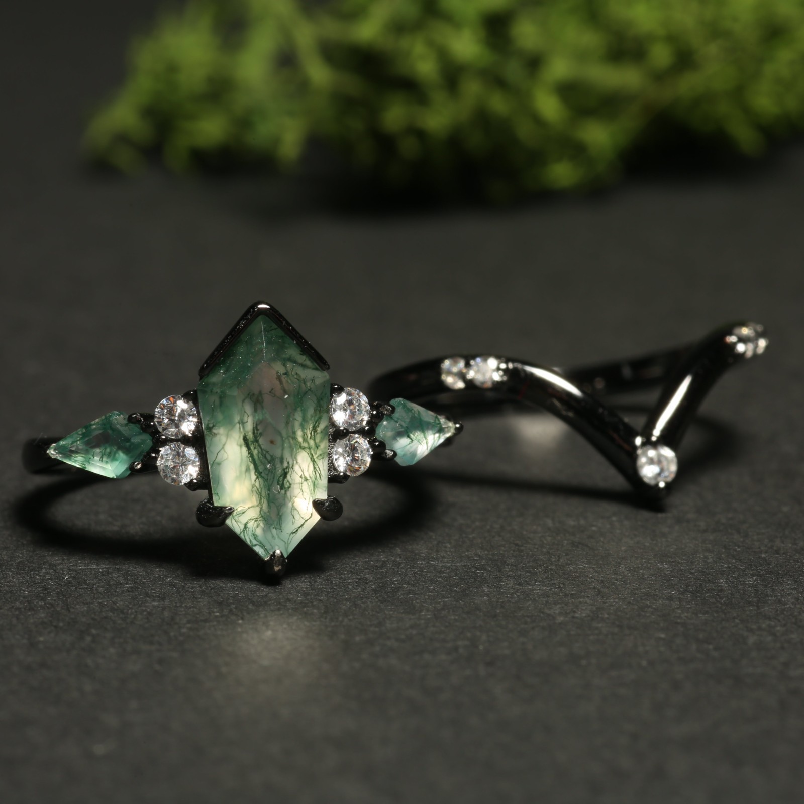 Viridescent Bond – Moss Agate & Black Tungsten His & Hers Couples Rings
