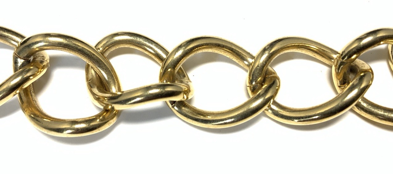 Monet Gold Tone Oval Link Chain Bracelet 8-inches LX111