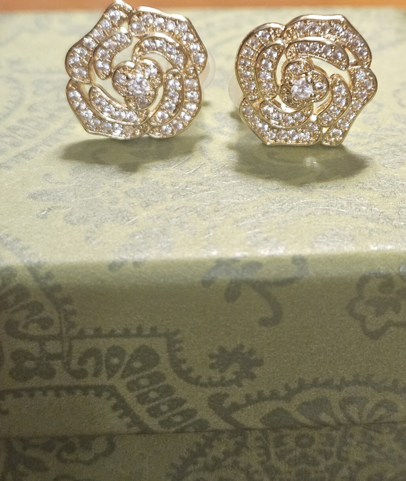 Golden Silver Plated Rose Shaped Stud Earrings with White Synthetic Zircon Gems