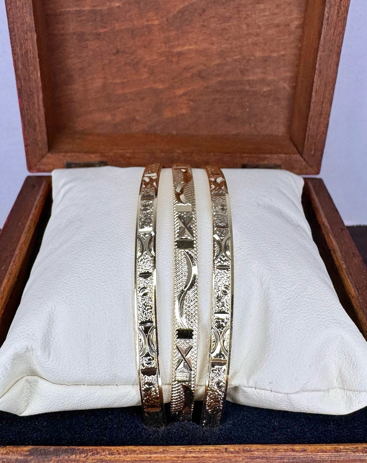 Set of Three 3″ Engraved Bangle Bracelets Gold Tone Women’s Fashion Accessory