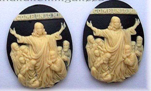 2 CHRISTIAN RELIGIOUS IVORY Color on Black JESUS COME UNTO ME 40mm x 30mm CAMEOS
