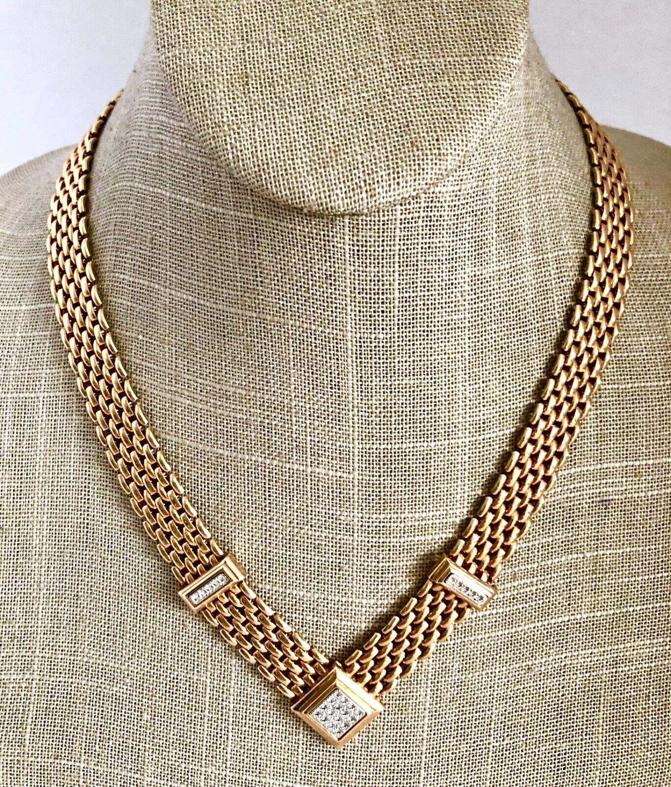 AVON Brick Chain Design V Shape Pave Rhinestone Push Lock Gold Tone Necklace 18″