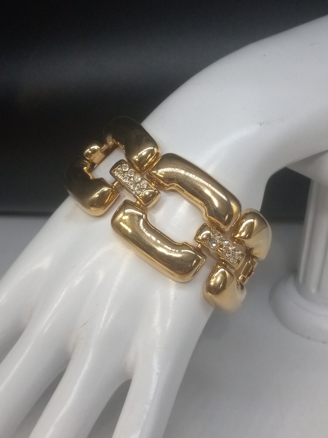 Rare BOLD ELEGANCE Gold Plated Crystals Wide Open Square Chain Link Bracelet