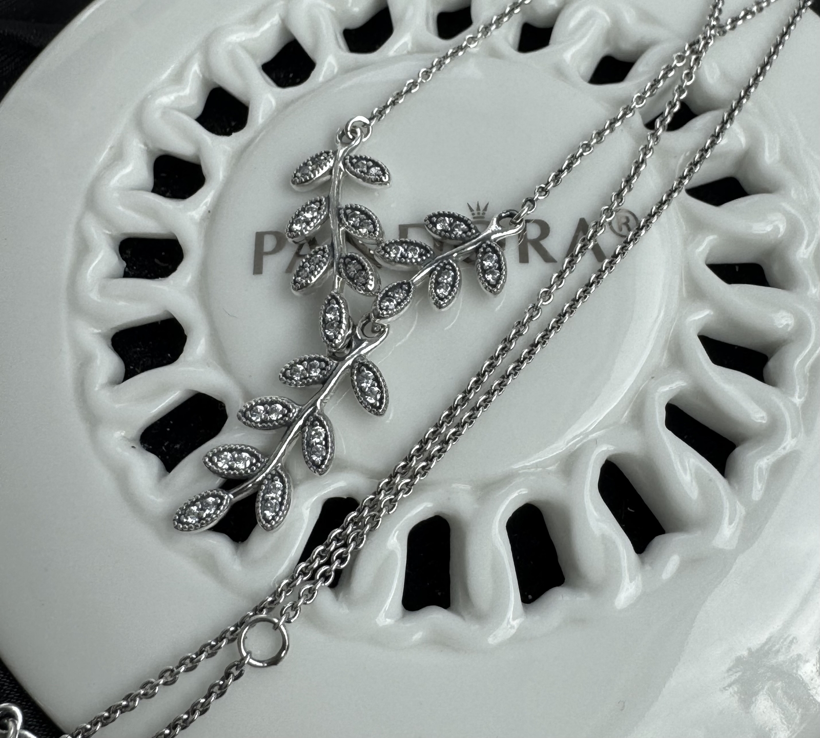 Authentic Pandora Sparkling Leaves Chain Necklace #590414CZ- 45 cm / 17.7 in