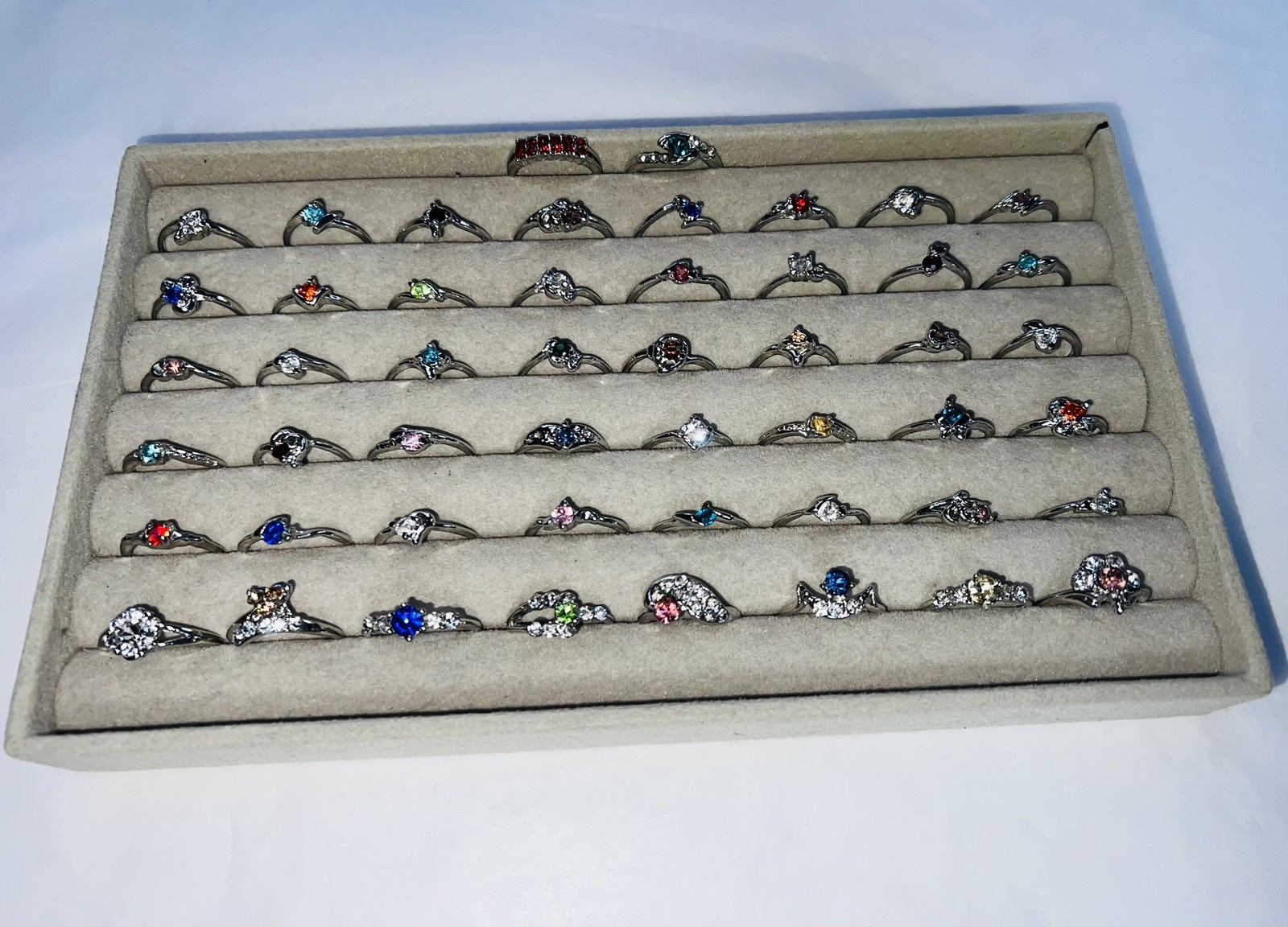 Bundle Of 50 Lovely Silver Coloured Rhinestone RINGS Single & Multiple Gem Stone