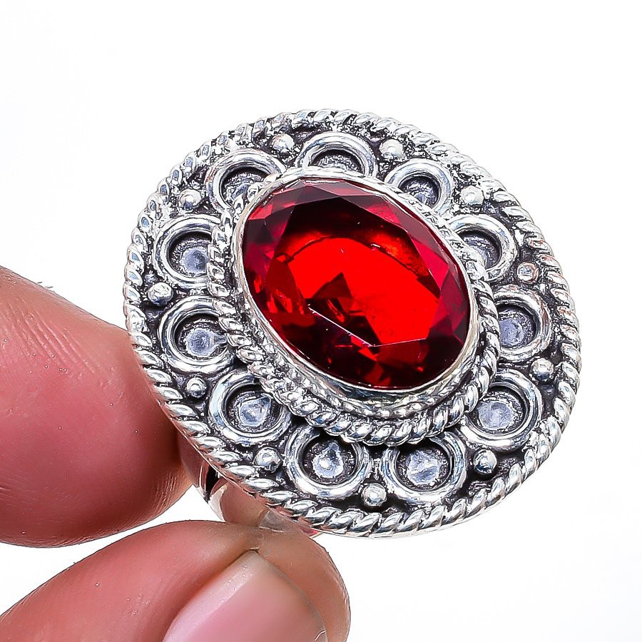 Mozambique Garnet Gemstone 925 Silver Plated Jewelry Ring s.8 LR-477