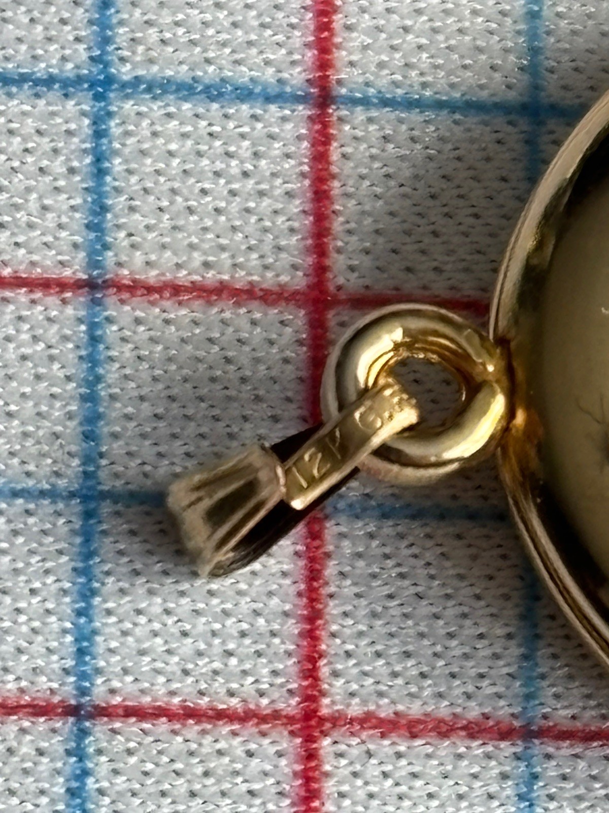 Vintage 12k Gold Filled Swirl Floral Ladies Pendant Locket 32mm