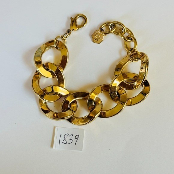 RJ Graziano Gold Tone curved Link Chain chunky Bold Bracelet Statement Designer