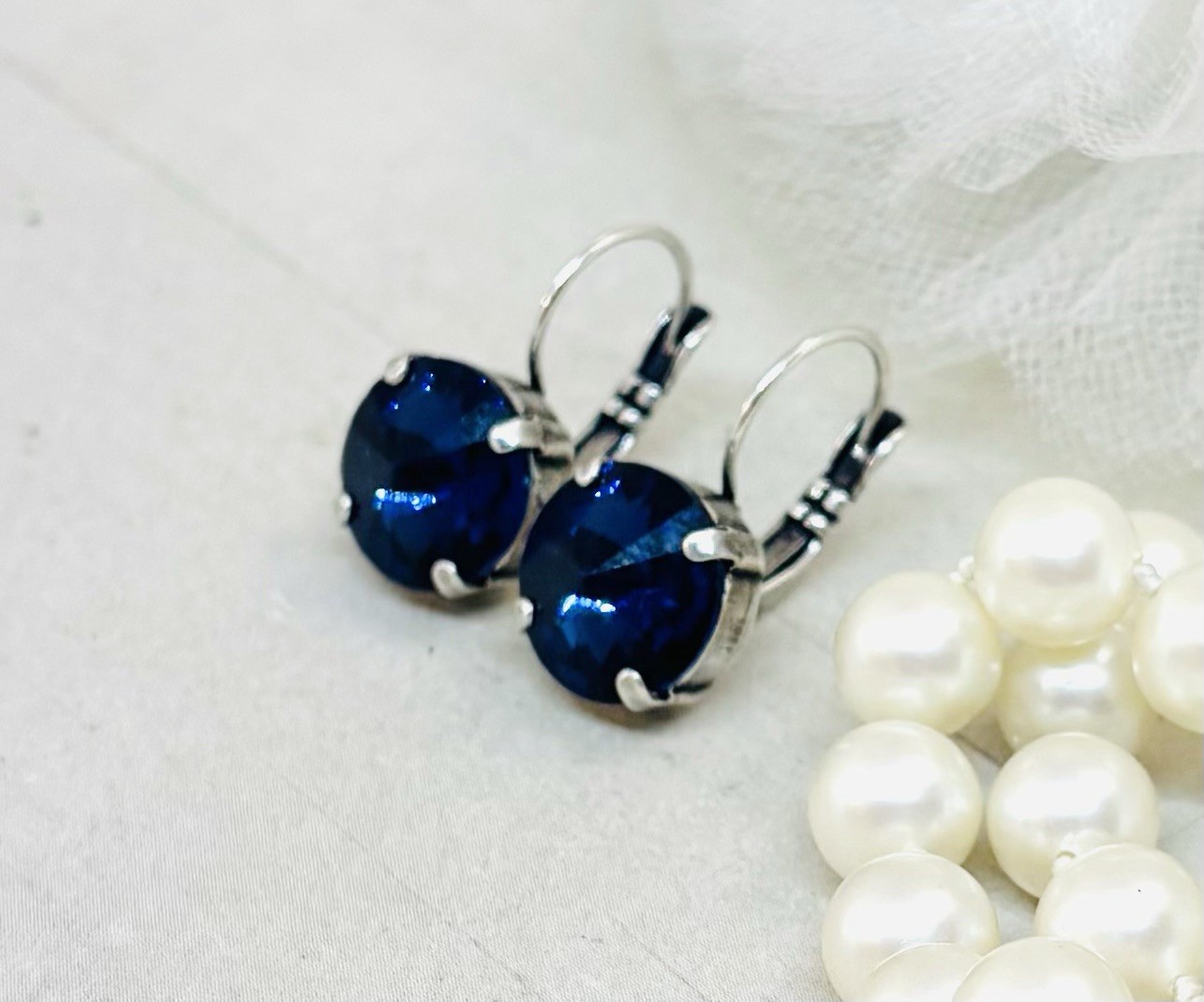 12mm Antique Silver Plated Navy Blue Cup Chain Drop Earrings