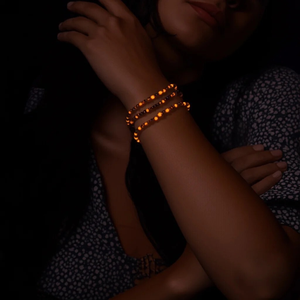 Glowing Yooperlite 4mm Beads UV Reactive Flame Stone Healing Bracelet Handmade