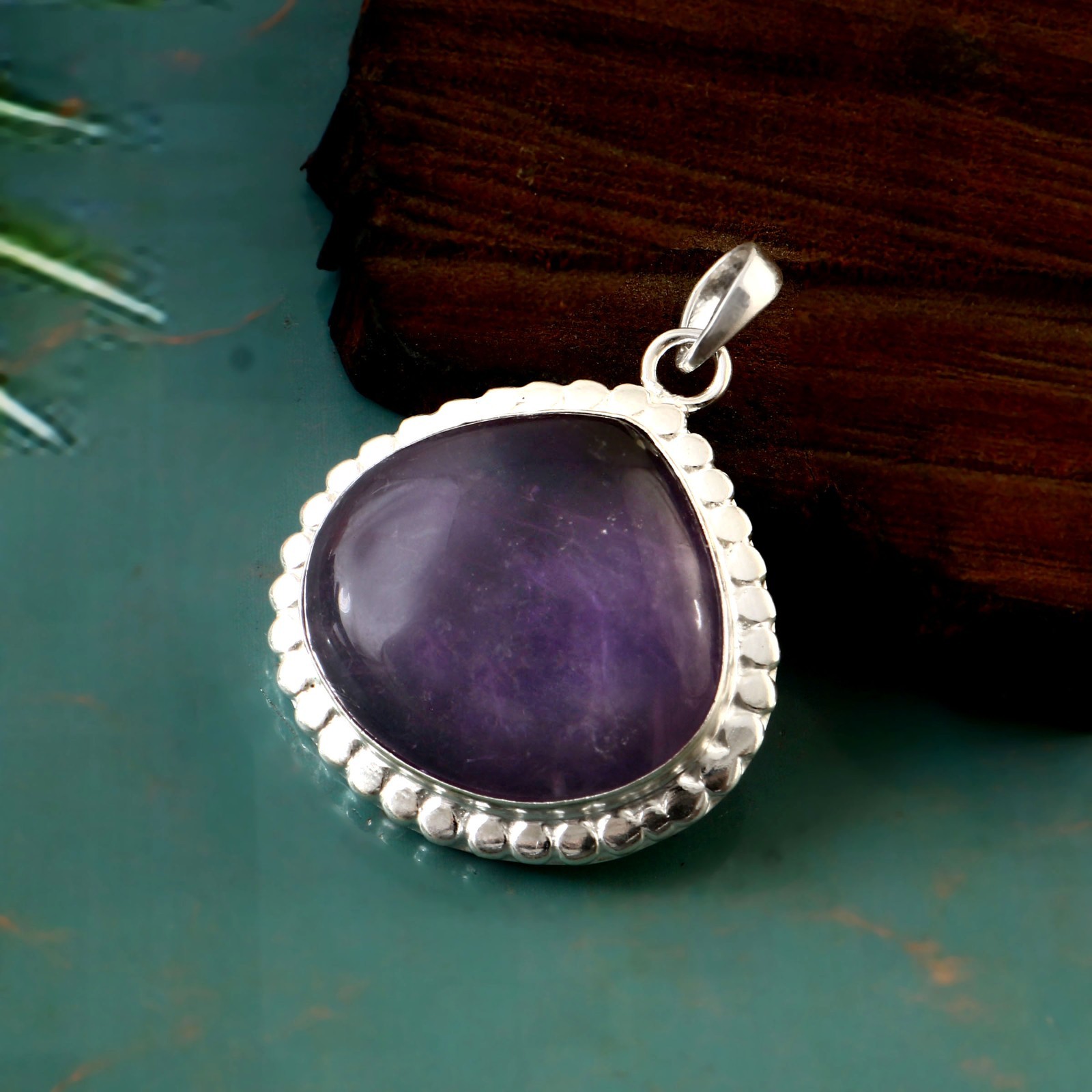 Natural Amethyst Gemstone Pendant 925 Sterling Silver Handmade Jewelry For Gift.