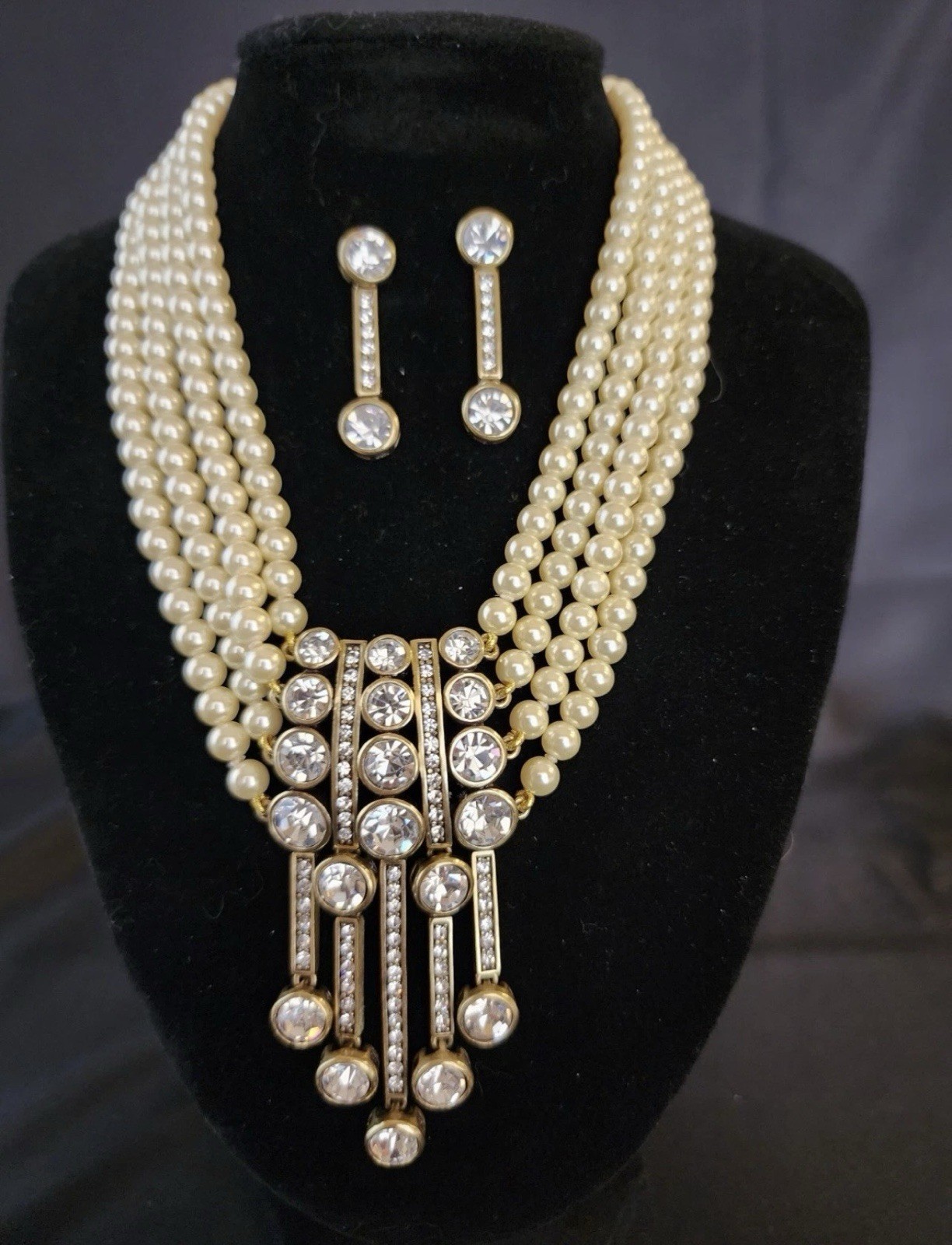 Heidi Daus Faux Pearl & Crystal Statement Necklace Set w/ Matching Earrings