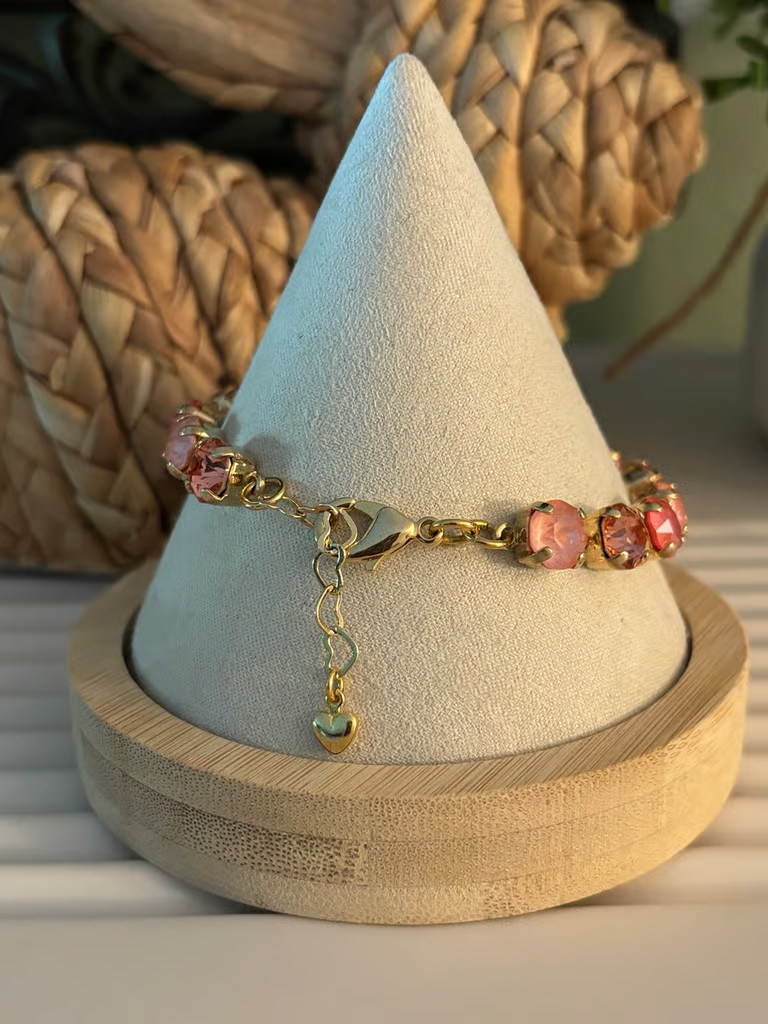 Austrian crystal bracelet and earrings – yellow gold – coral color