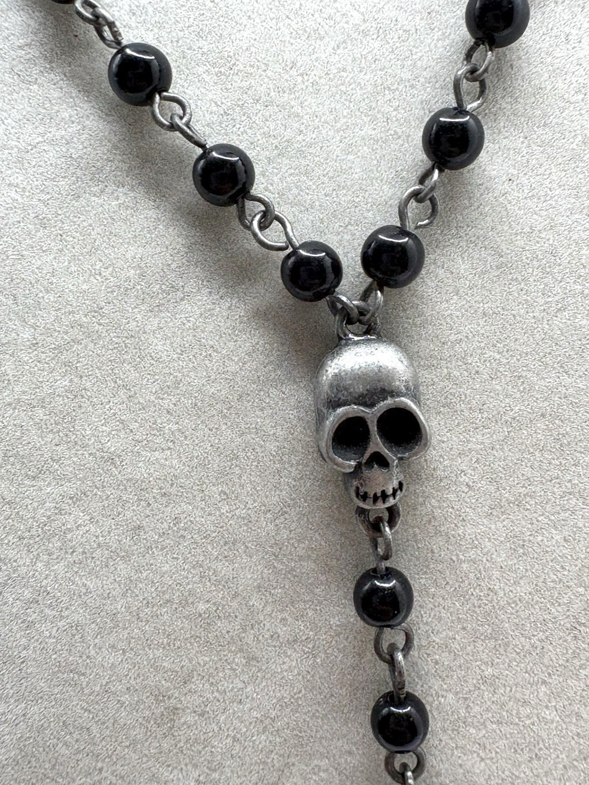 Gothic Black Beaded Y Drop Necklace W/ Pewter Skull & Red Rose