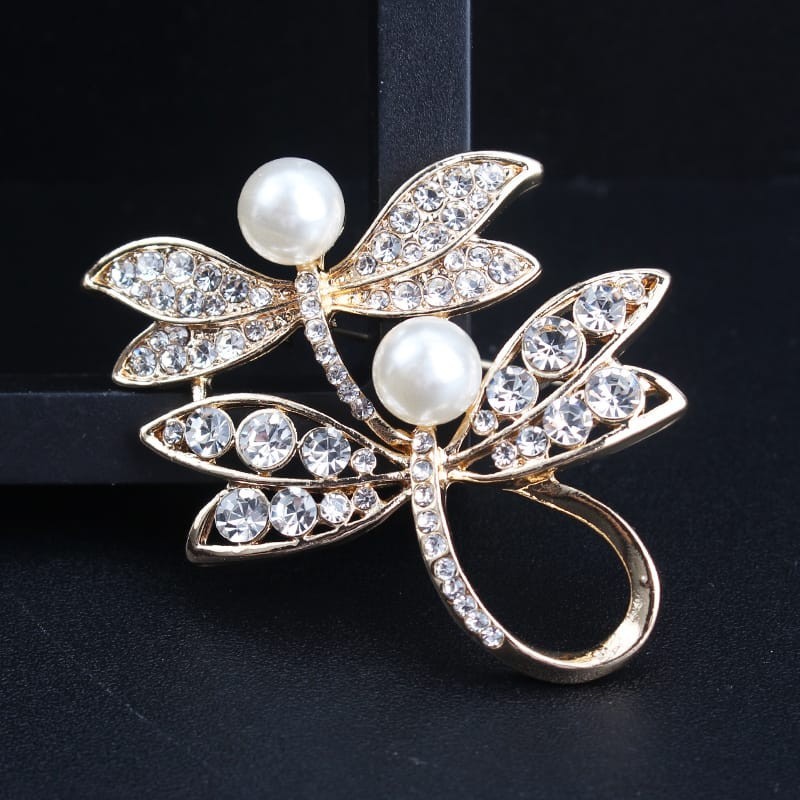 Elegant Butterfly Brooch CZ Simulated Pearl Pin for Men Women Gift Unisex