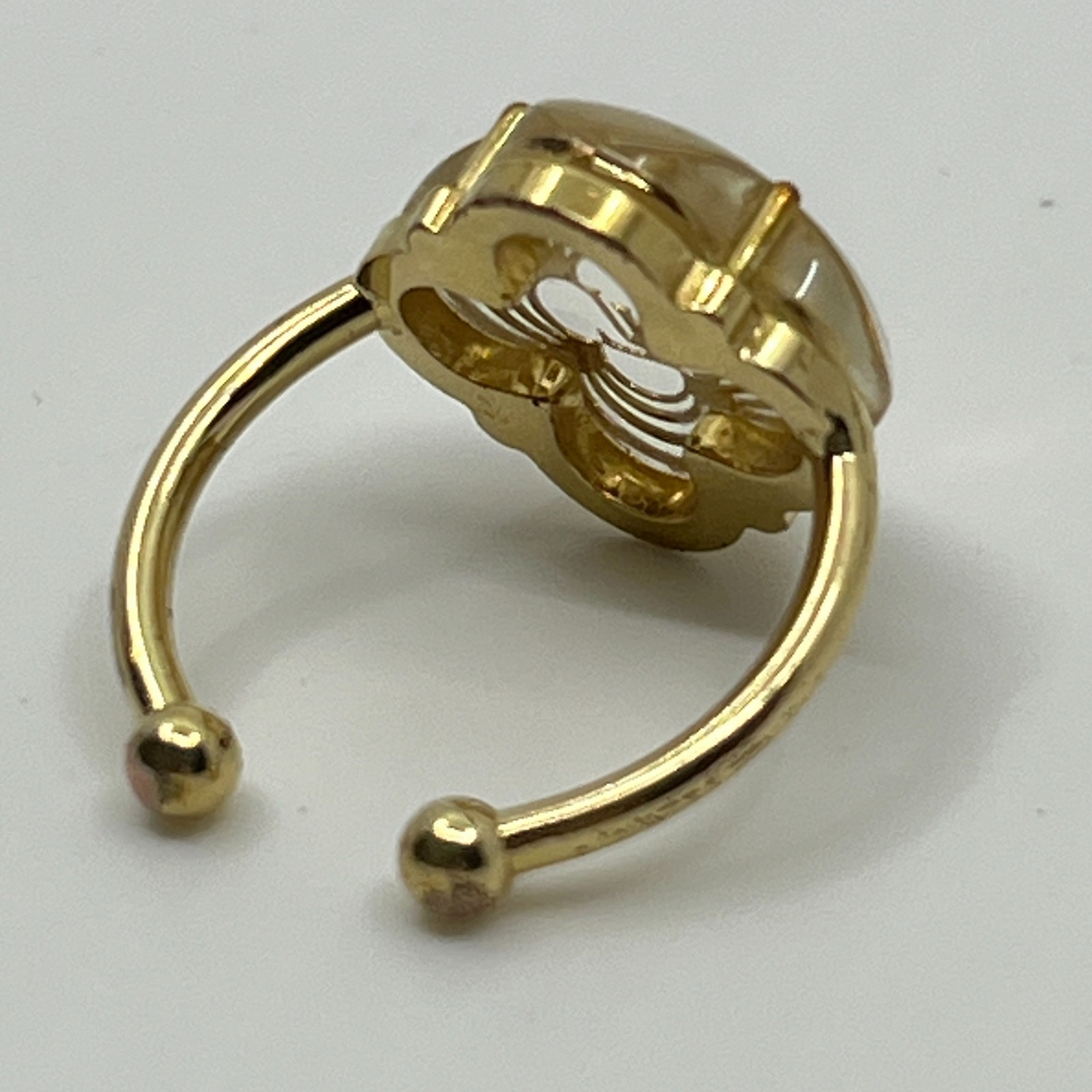 Louis Vuitton Monogram Flower Resin Ring Gold Tone Size US 3.5 (Japan 5) Pinky