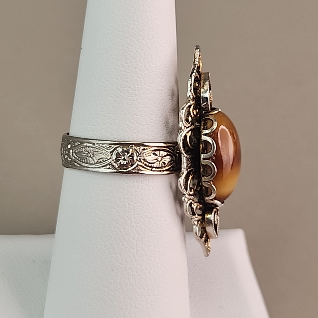 Rhinestone Ring Brown Oval Glass Cream Ambre Silver Tone Adjustable 7