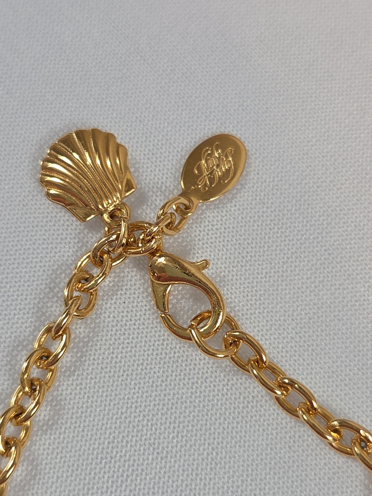 VTG Kirks Folly Gold Tone Seashell Charm Chain Necklace Beach Sea Life Boho Chic