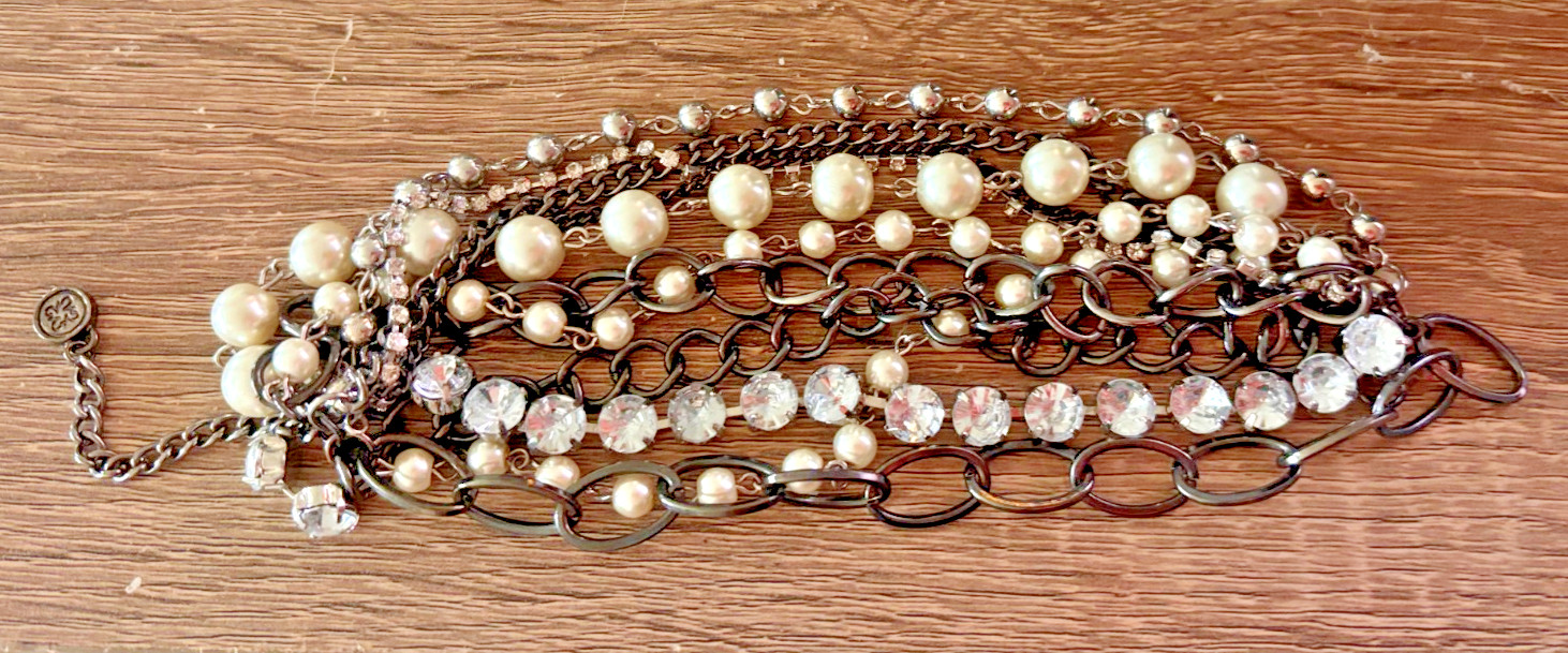 Simply Vera Wang Multi strand Pearl Rhinestone Gun Metal Bracelet 8″ adjustable
