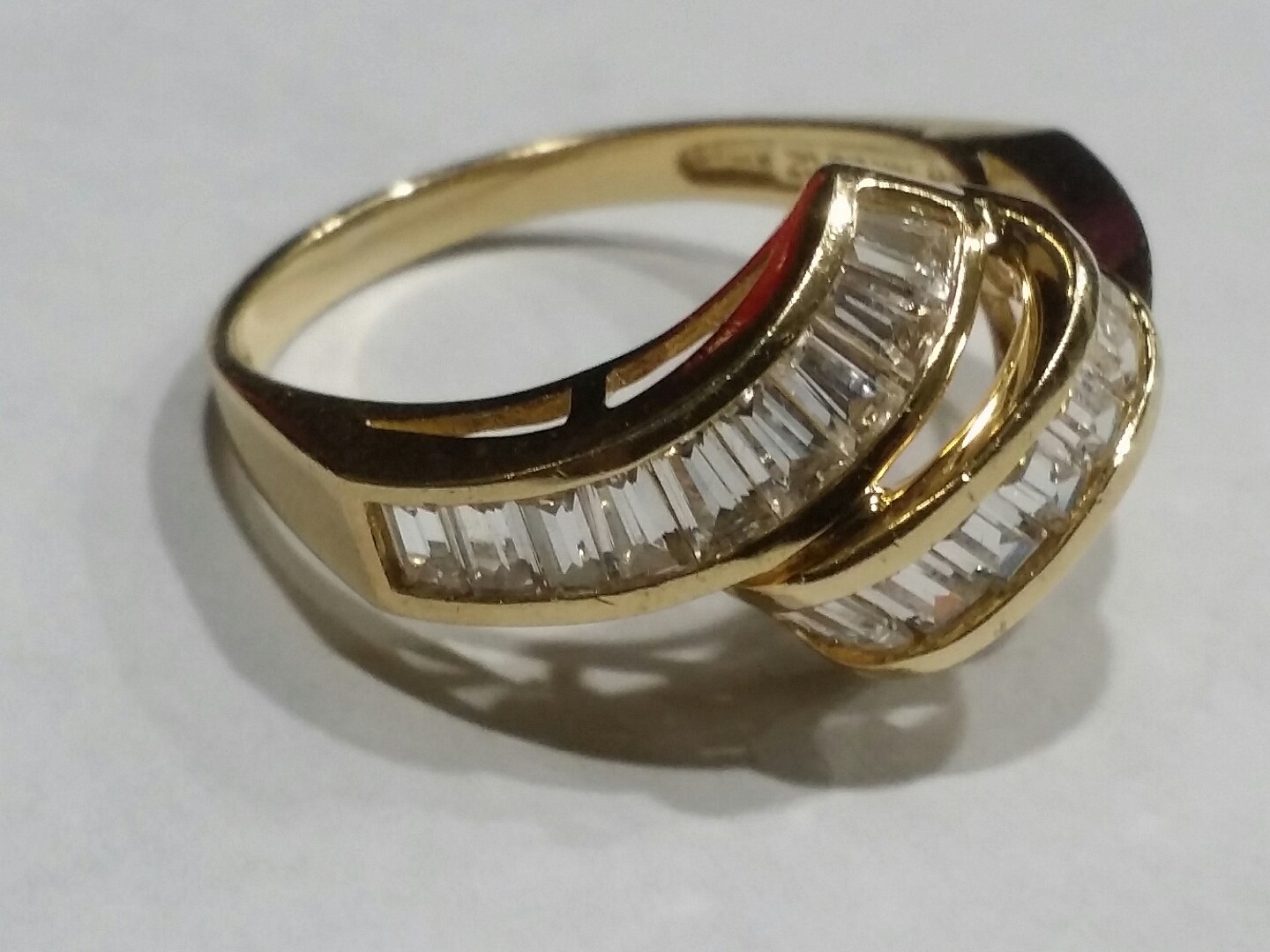 14k Gold Cubic Zerconia Baguette Ladies Ring, finger size 8