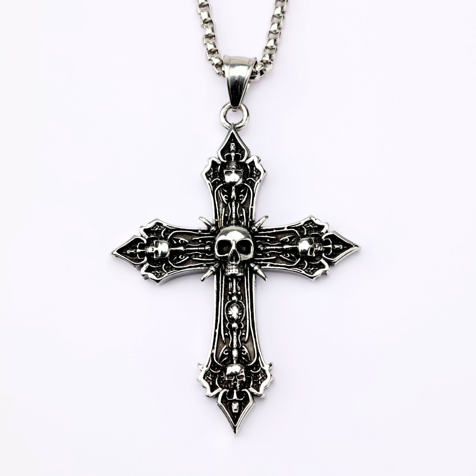 Retro Men Stainless Steel Pendant Gothic Biker Punk Skull Cross Pendant Necklace