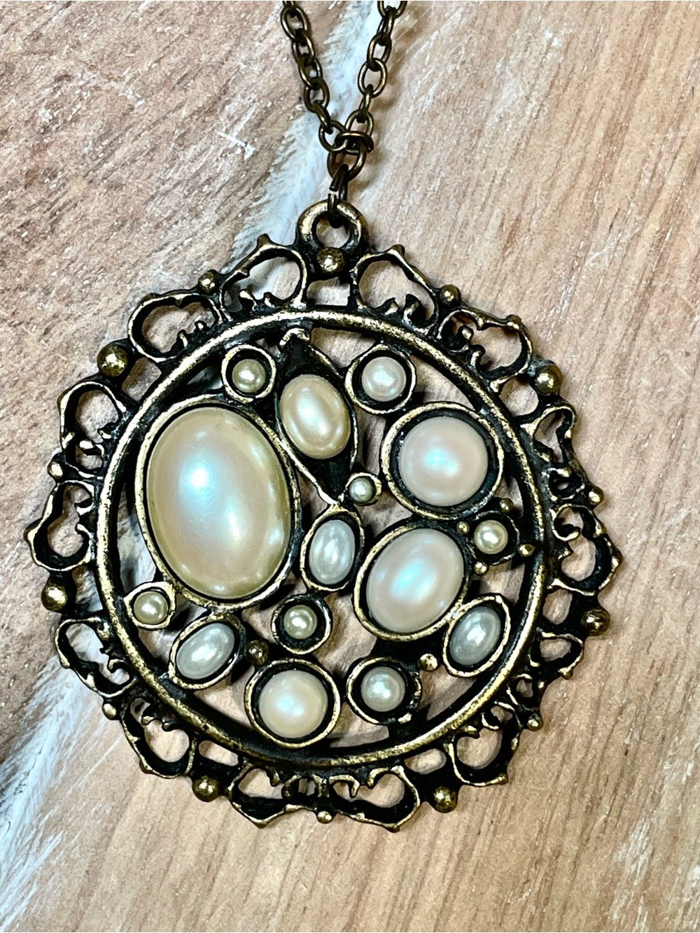 Antique Gold-Tone Pearl Cluster Pendant Necklace – Women Jewelry