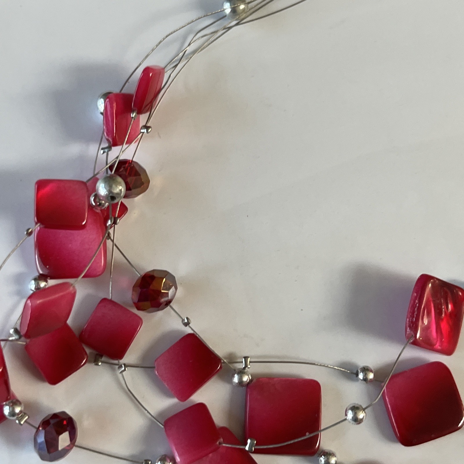 5 layers 27 inch Layered Hot Pink And Grey silver tones Beaded Necklace elegant