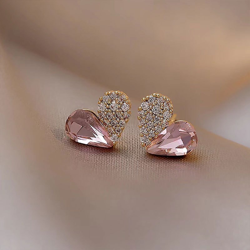 Pink little heart-shaped stud earrings, new elegant earrings, simple