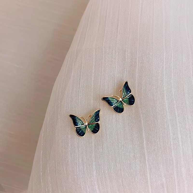 France Crystal Dragonfly Planet Earrings Exquisite Zircon No Allergies No Rust E