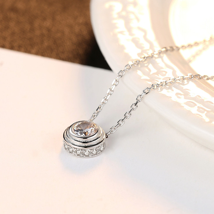 925 Sterling Silver Round CZ Solitaire Anniversary Wedding Pendant Necklace PE39