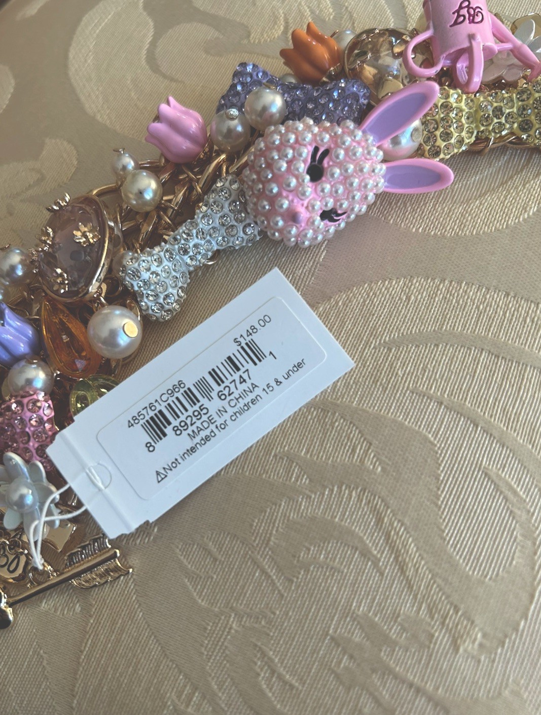 NEW Betsey Johnson Goldtone Easter Egg Bunny Tulip Bow Daisy Charm Bracelet
