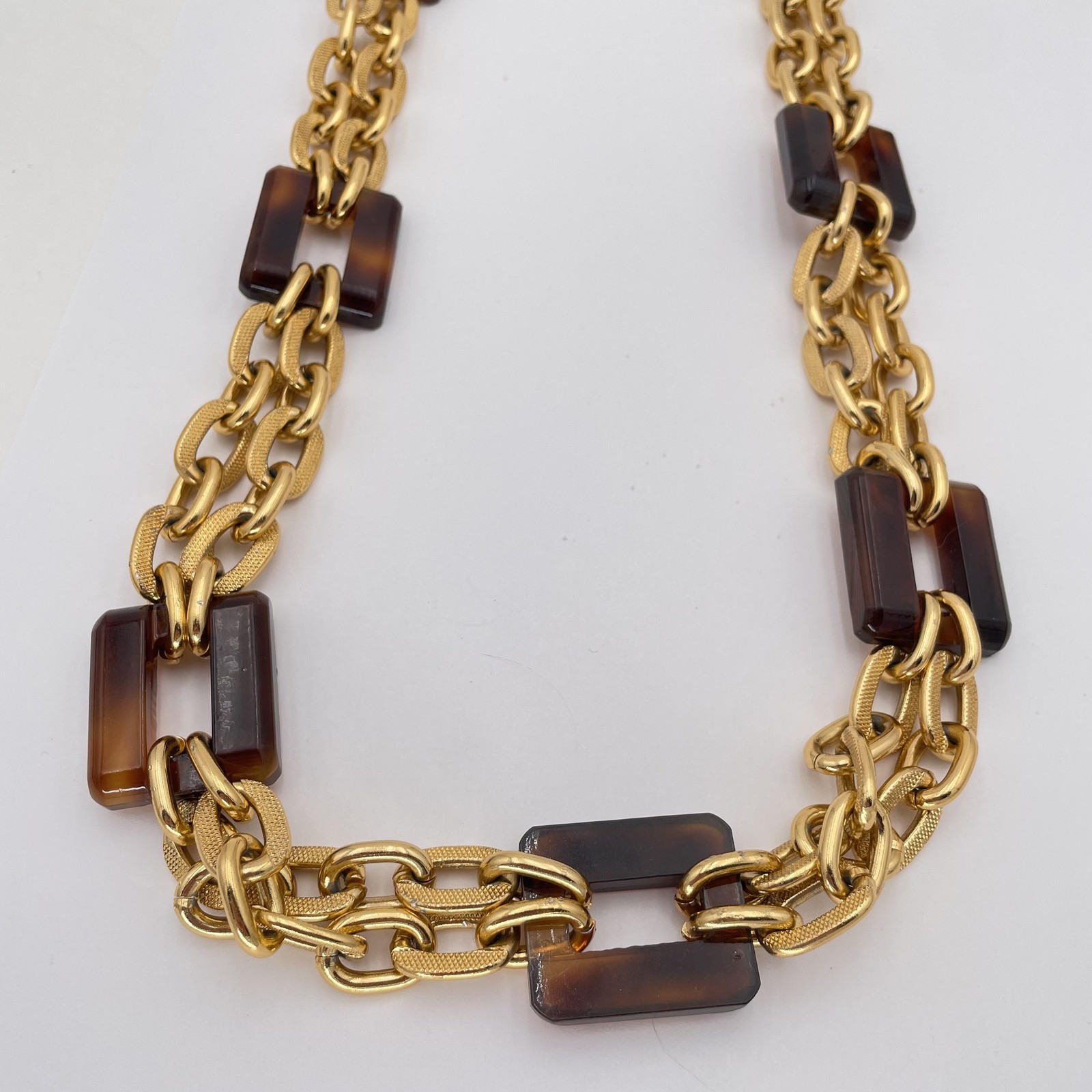 JM Chunky Statement Chain Necklace Gold Tone Tortoise Brown Resin Links 24in