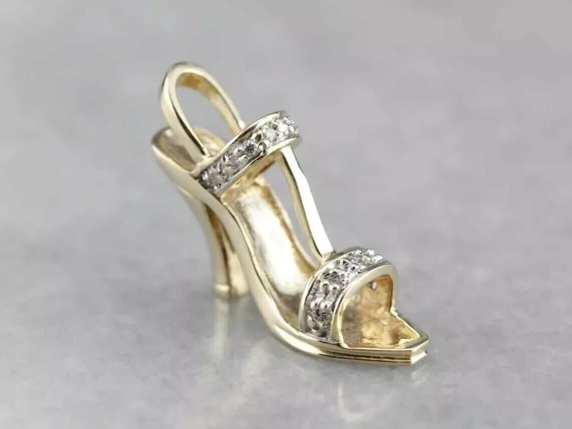 Gorgeous Heel Sandal Pendant 14K Yellow Gold Plated Round Cut Simulated Diamond