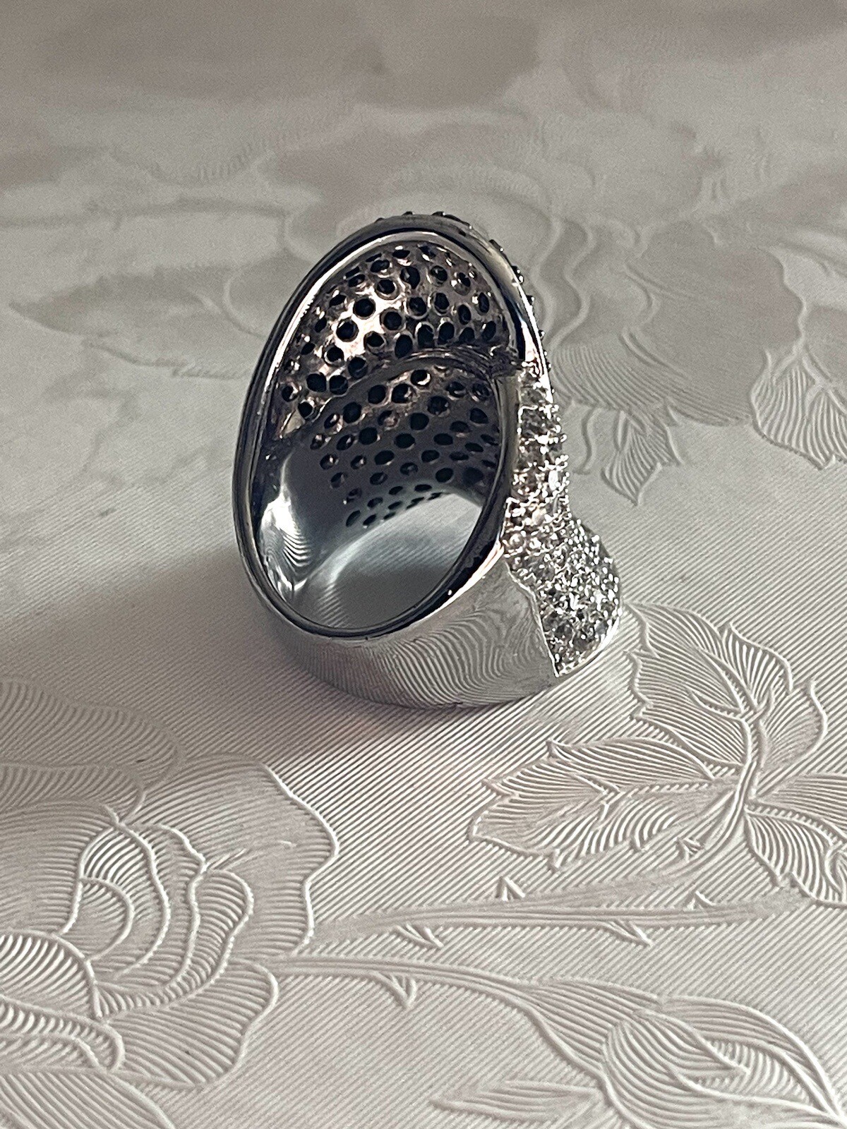 Bold Silver Tone Ring Band with Black And White Pave Stones Statement Size 7
