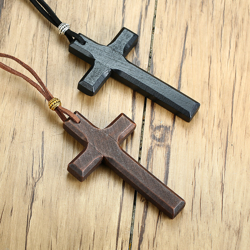 Retro Wood Cross Crucifix Leather Cord Pendant Men Women Necklace Sweather Chain