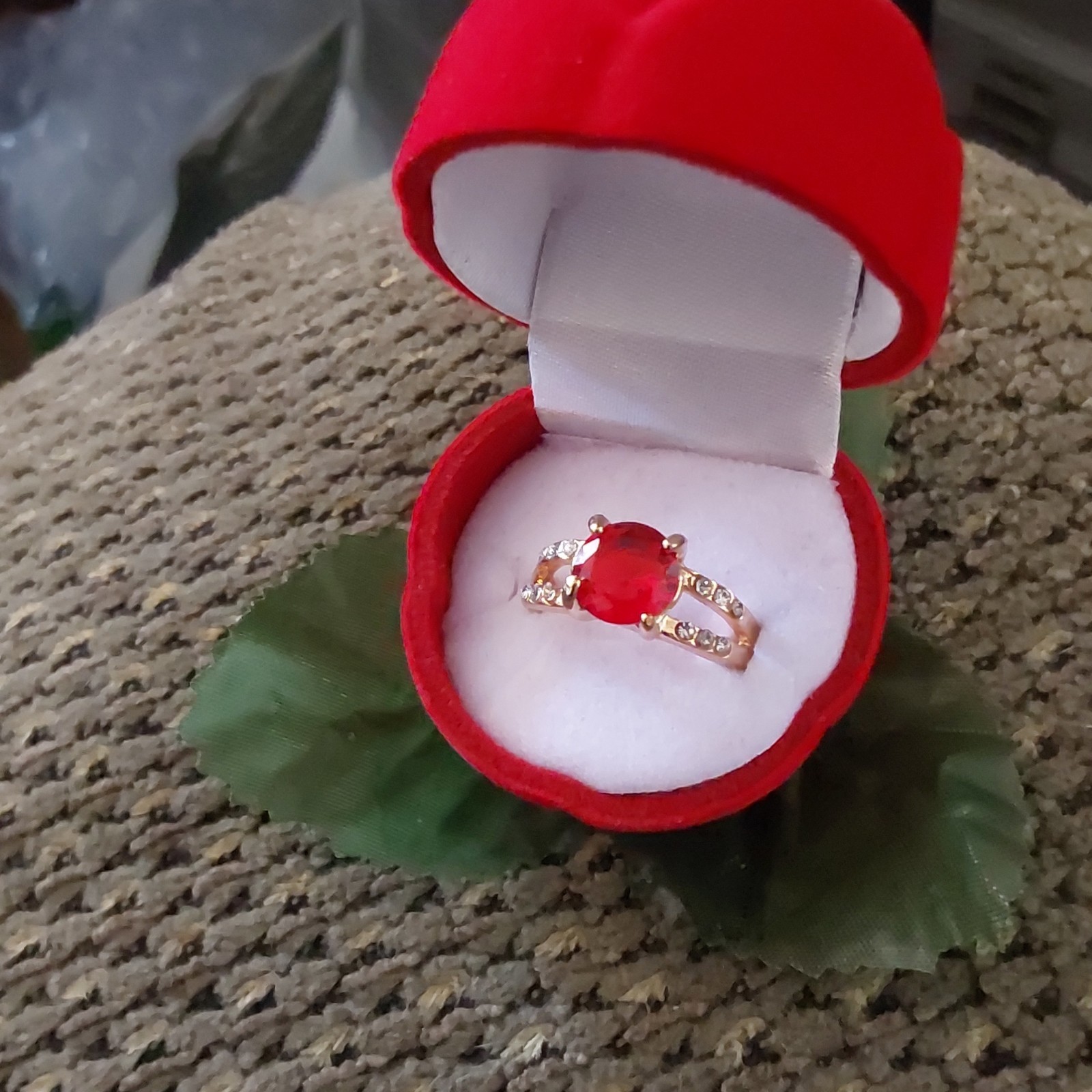Gold Tone Oval Red Stone Cocktail Ring Size 7 Prong Set Clear Accents