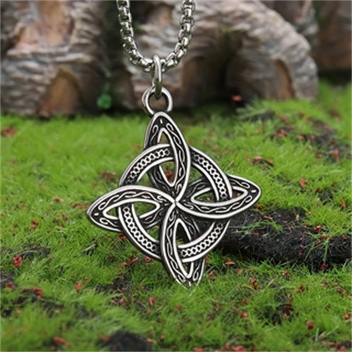 Wicca Pagan Witch Symbol Celtic Knot Pendant Triquetra Trinity Silver Necklace