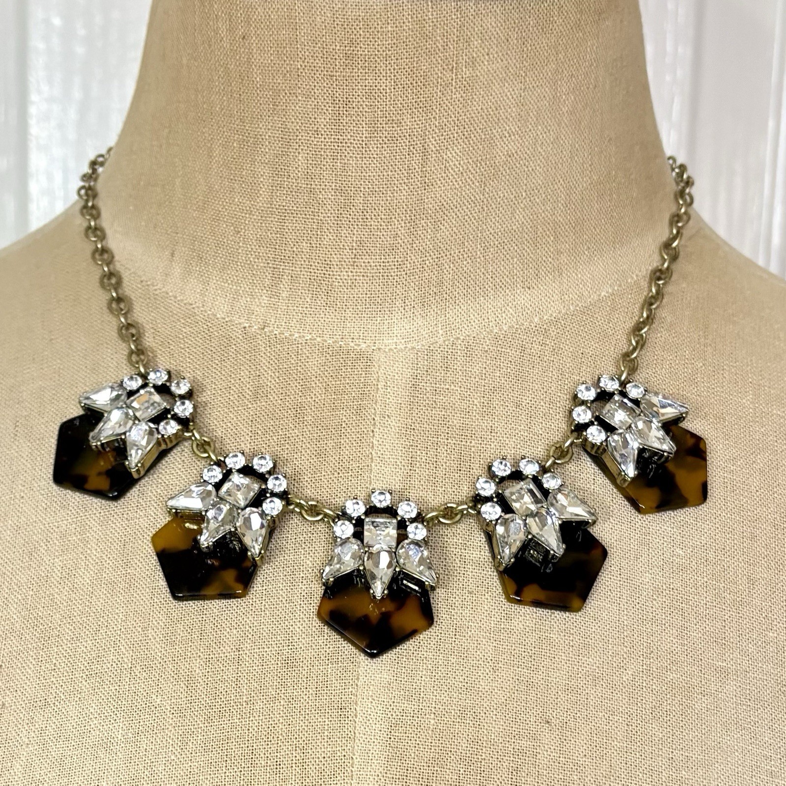 J.Crew Faux Tortoise Shell Brown Acrylic Gold Tone Rhinestone 18″-20″ Necklace