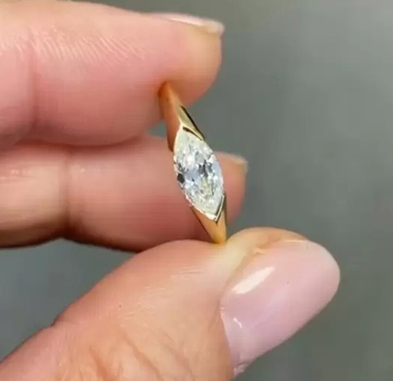 Gold Marquise-Cut Cubic Zirconia Rhombus Engagement Wedding Ring