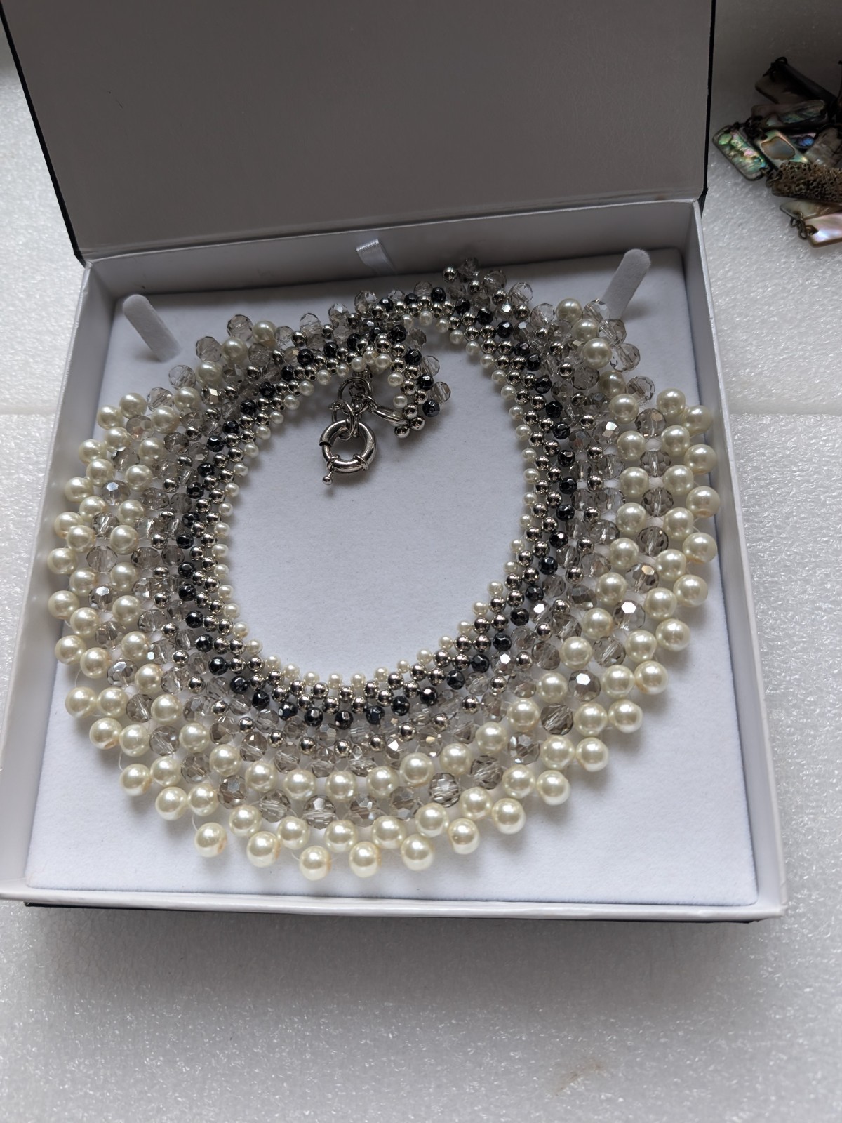Statement Oasis Beaded Choker/Collar Necklace Silver Tone Pearl+ 18″ Long & 140g