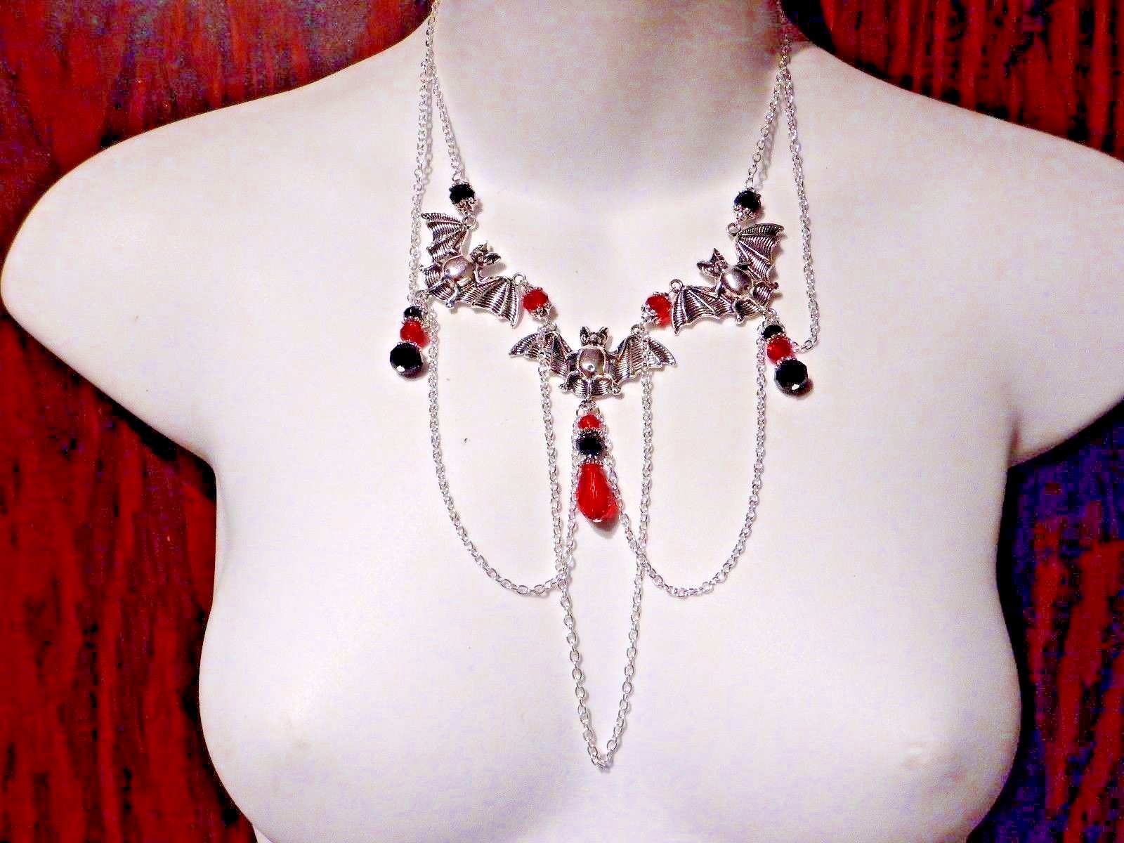 SILVER VAMPIRE BAT BIB NECKLACE red black beads chain choker gothic halloween C3